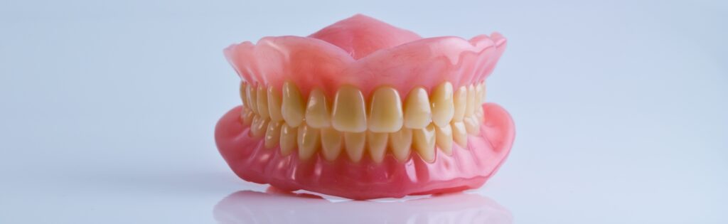 Complete-Dentures