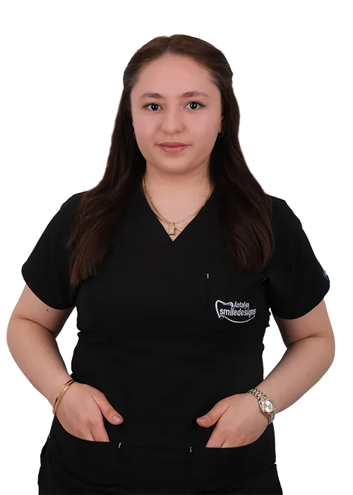 Nazlıcan Gemalmaz, Zahnmedizinische Fachangestellte